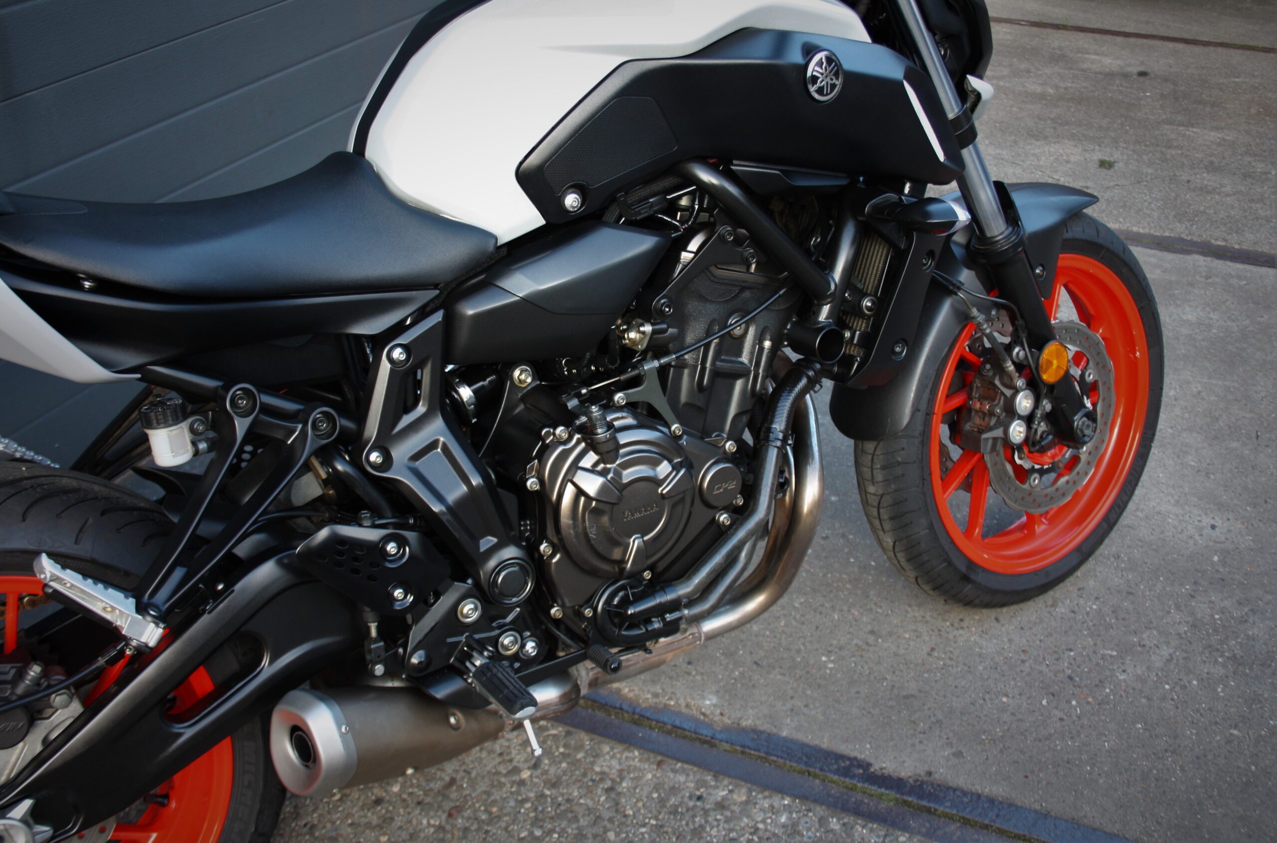 Yamaha MT07 - Afbeelding 10